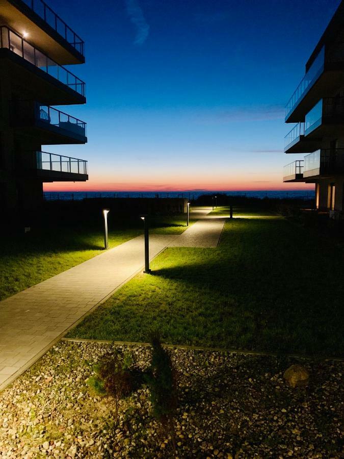 Apartament Gardenia Delux Dziwnów Екстериор снимка